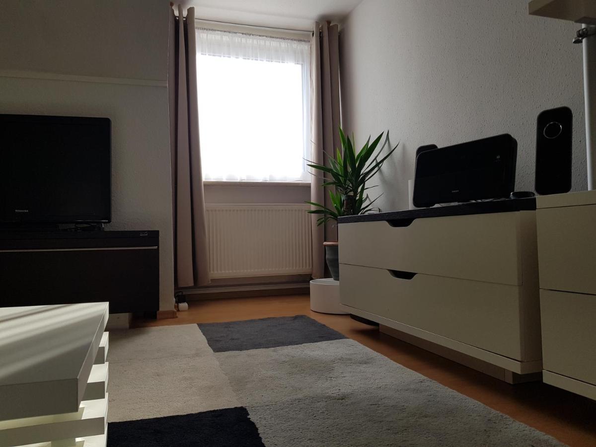 Apartment Am Suedpark Erfurt - Inkl Garten Mit Sitzlounge - Zentrumsnah Exterior foto